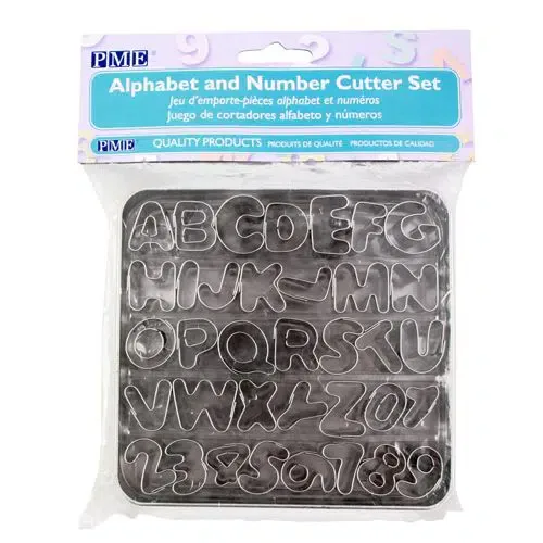 Buchstaben und Zahlen Ausstecher Set, 36tlg. - PME – Bild 3